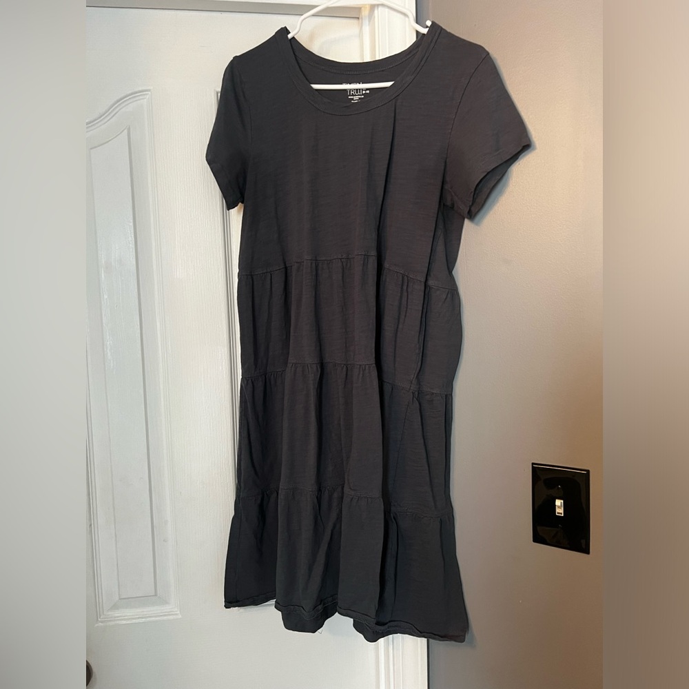 Time and tru tierd dress gray size medium
